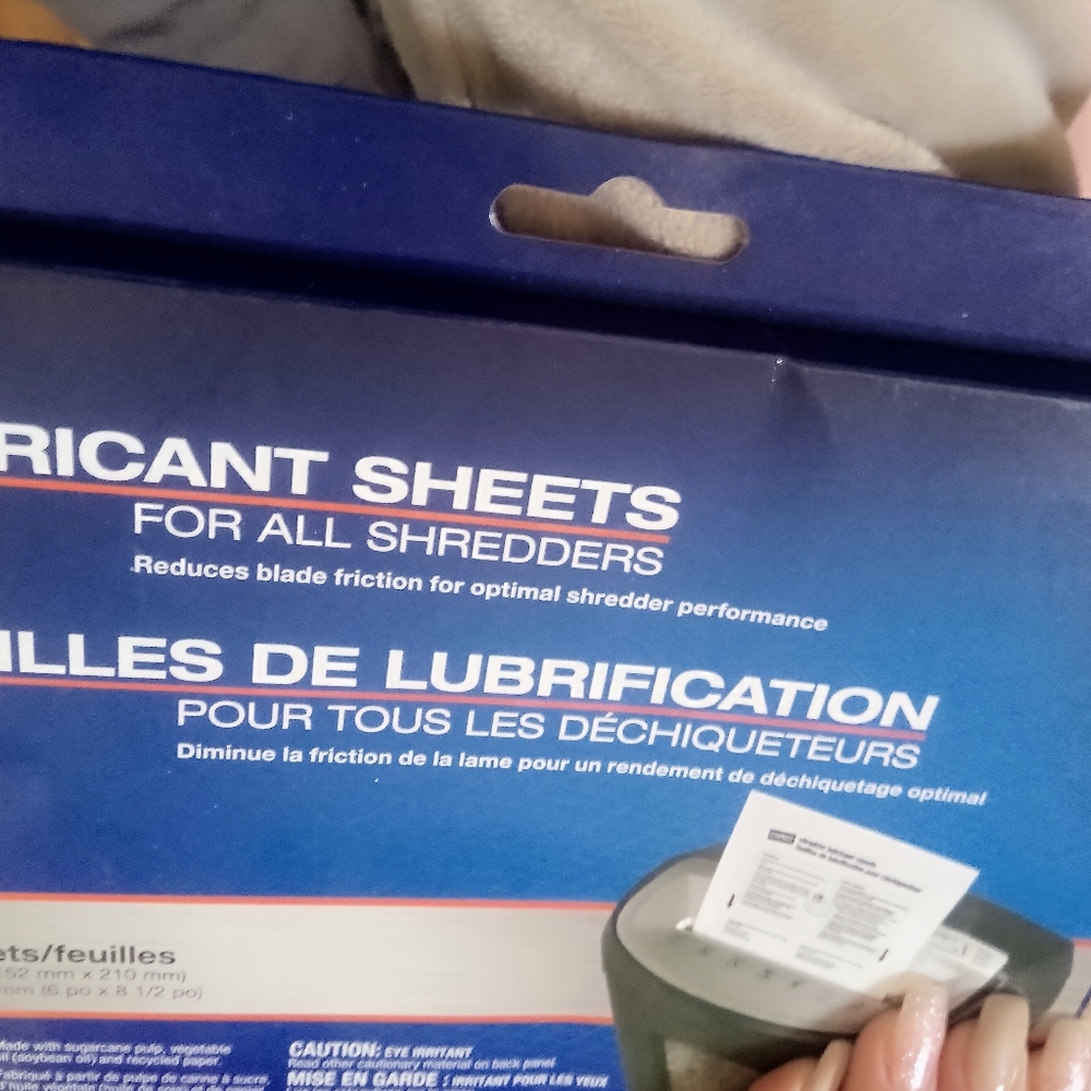 Laminating sheets - Picture 2 of 3
